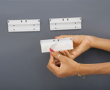 Wall Mounted Dry-Food Dispenser